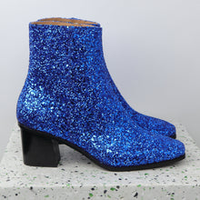 Load image into Gallery viewer, FREDERIKKE Glitter Blue