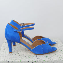 Load image into Gallery viewer, PHOEBE Suede Blue & Nappa Gold