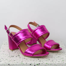 Load image into Gallery viewer, AMELIA Metal Hot Pink