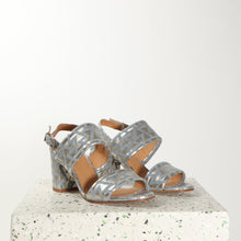 Load image into Gallery viewer, AMELIA Studio 54 Denim - last pairs 35, 36, 38 - Emma Go Shoes