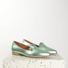Load image into Gallery viewer, Belinda Metal Green - last pairs 38, 39