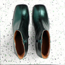Load image into Gallery viewer, Frederikke Metal Green - last pair 39