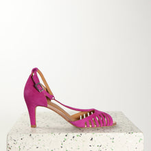 Load image into Gallery viewer, JOELLE Suede Fuchsia - last pairs - Emma Go Shoes