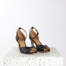 Load image into Gallery viewer, Jolene Glitter Black - last pair 39