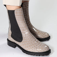 Load image into Gallery viewer, Klara Croc Grey