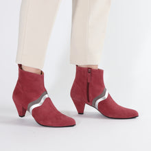 Load image into Gallery viewer, Karen Suede Rose, Saturn & Carbon - Emma Go Shoes