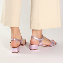 Load image into Gallery viewer, Poppy Metal Pink