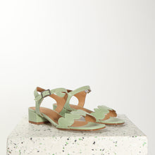 Load image into Gallery viewer, Poppy Viper Green