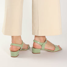Load image into Gallery viewer, Poppy Viper Green