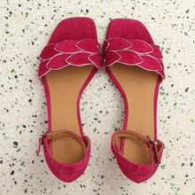 Load image into Gallery viewer, Zoe Suede Cherry