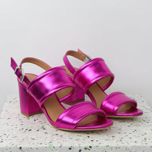 Load image into Gallery viewer, AMELIA Metal Hot Pink
