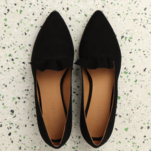 Load image into Gallery viewer, Belinda Suede Black - Emma Go Shoes
