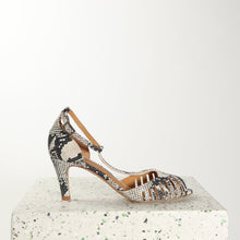 Load image into Gallery viewer, JOELLE Faux Snake - Emma Go Shoes
