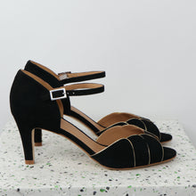 Load image into Gallery viewer, PHOEBE Suede Black &amp; Gold - Emma Go Shoes
